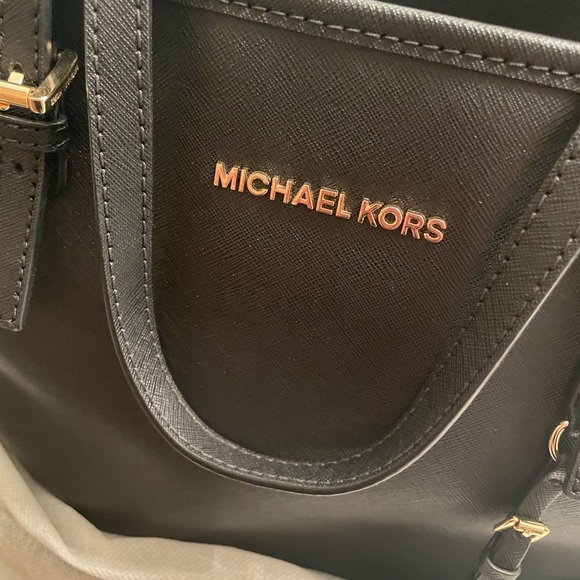 MK Jet Set Totebag - Picture 3 of 5